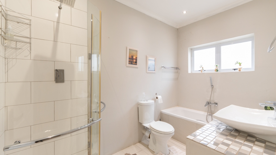 4 Bedroom Property for Sale in Silwerstrand Golf And River Estate Western Cape